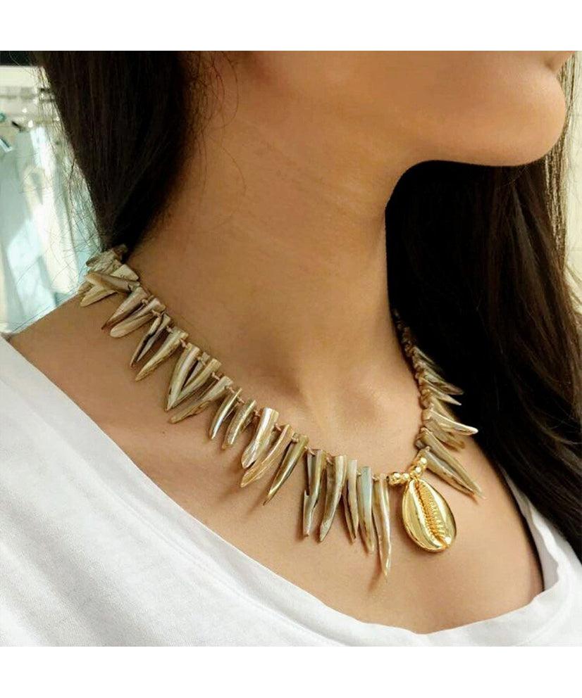 Shades of Sand Shell Necklace & Bracelet